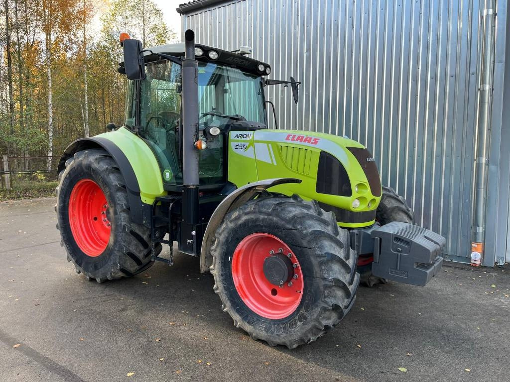 Claas Arion 640 CIS - جرار: صور 1 Claas Arion 640 CIS - جرار: صور 1