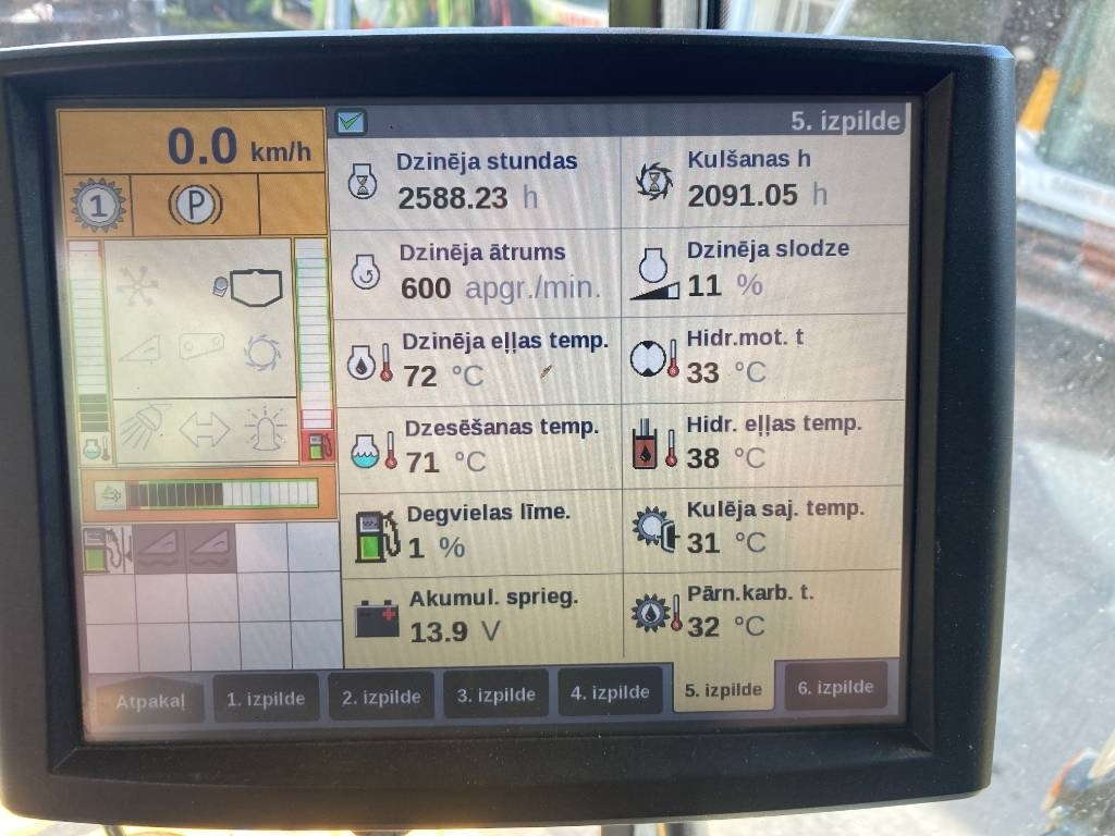 حصادة شاملة New Holland CR 9090: صور 11 حصادة شاملة New Holland CR 9090: صور 11