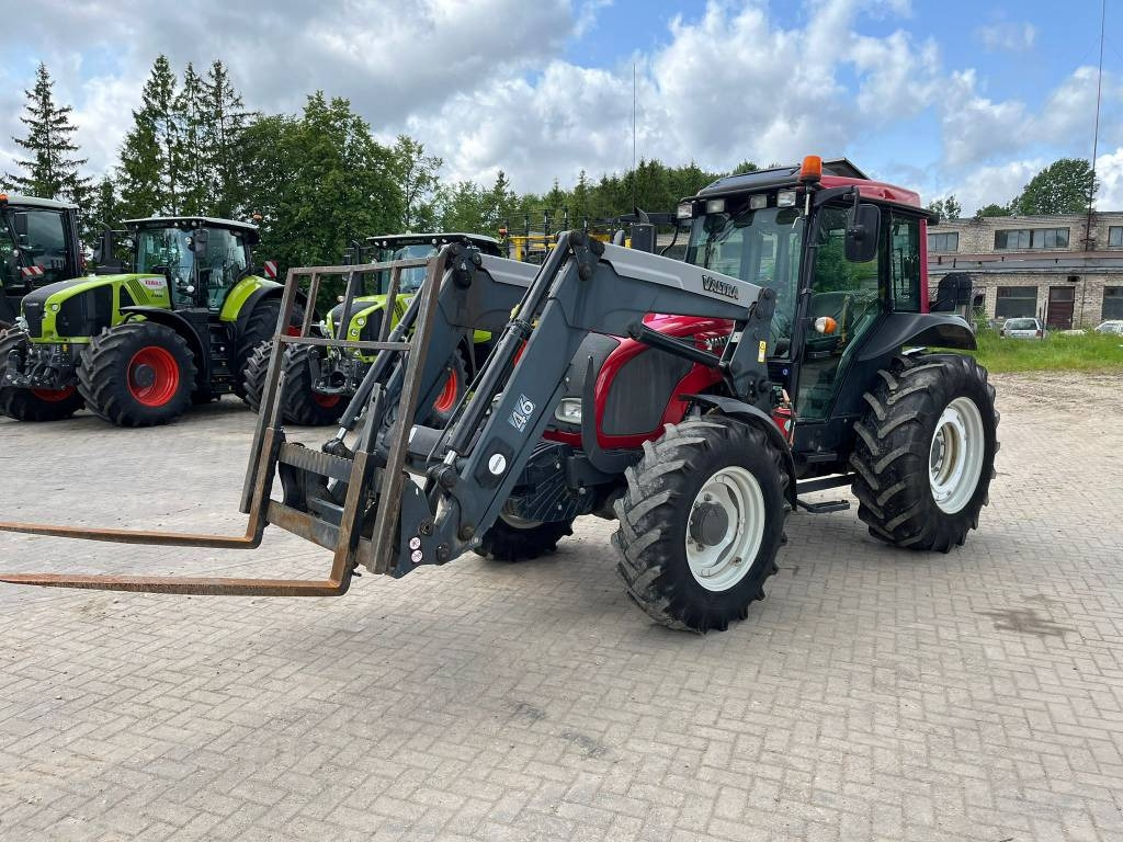 Valtra A 93 - جرار: صور 4 Valtra A 93 - جرار: صور 4