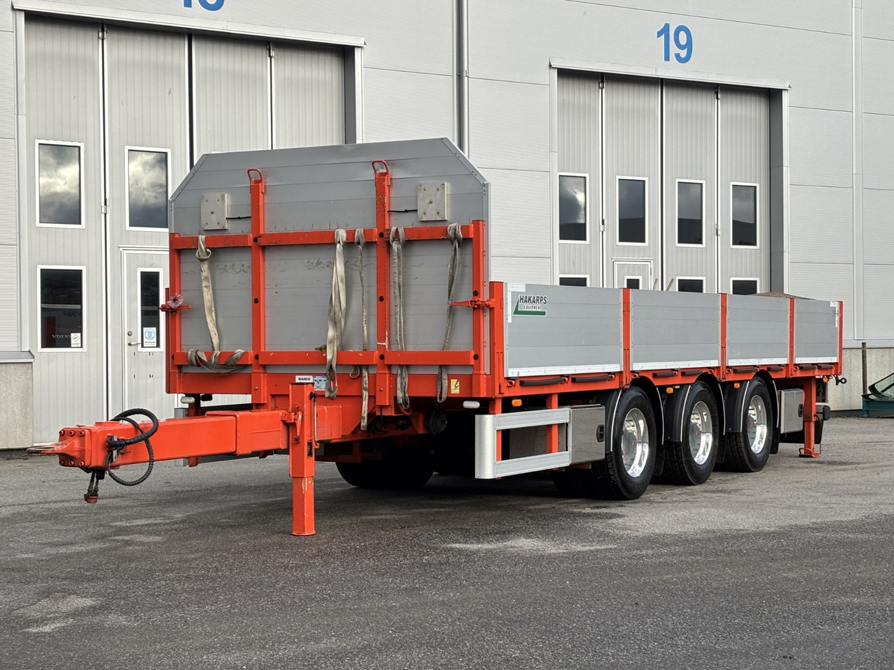 Lastbilssläp Konar JG9 -2024 | Nybesiktigad - مقطورات مسطحة: صور 1 Lastbilssläp Konar JG9 -2024 | Nybesiktigad - مقطورات مسطحة: صور 1