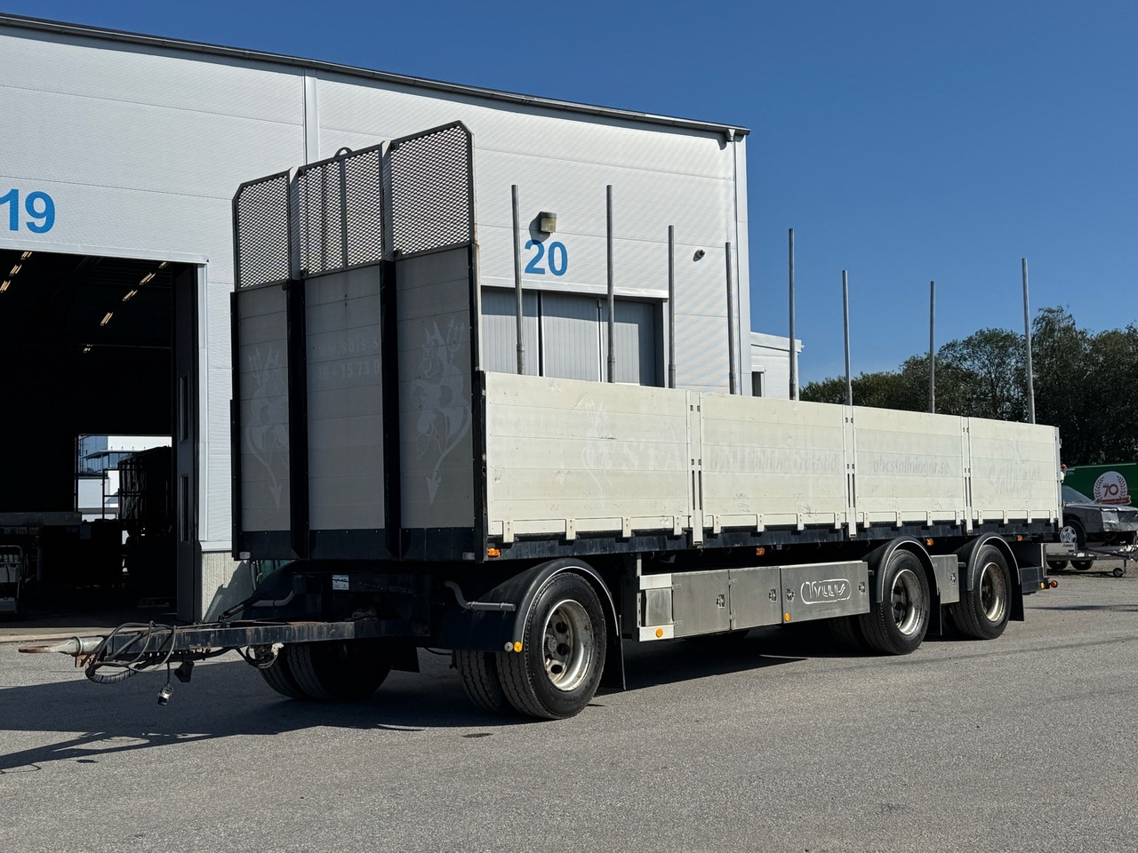 Släp Tyllis 3PVA -2009 - مقطورات مسطحة: صور 1 Släp Tyllis 3PVA -2009 - مقطورات مسطحة: صور 1