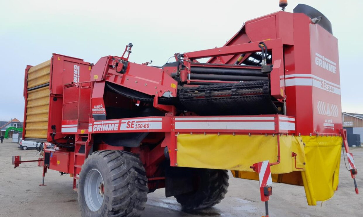 Grimme SE 150-60 NB - حصادة البطاطس: صور 2 Grimme SE 150-60 NB - حصادة البطاطس: صور 2