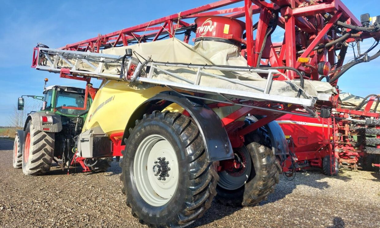 Hardi Commander 6600i - 36m Twin - آلة الرش المقطورة: صور 3 Hardi Commander 6600i - 36m Twin - آلة الرش المقطورة: صور 3