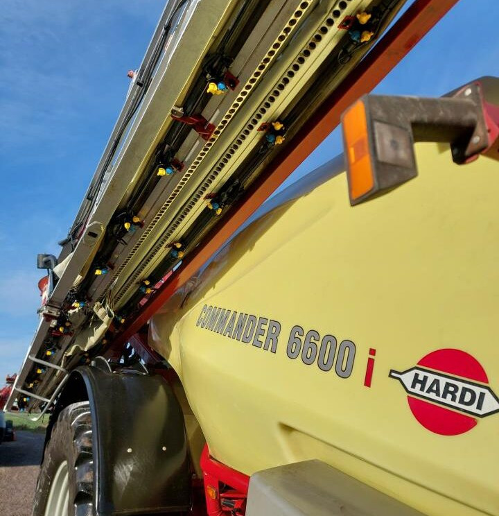 Hardi Commander 6600i - 36m Twin - آلة الرش المقطورة: صور 5 Hardi Commander 6600i - 36m Twin - آلة الرش المقطورة: صور 5