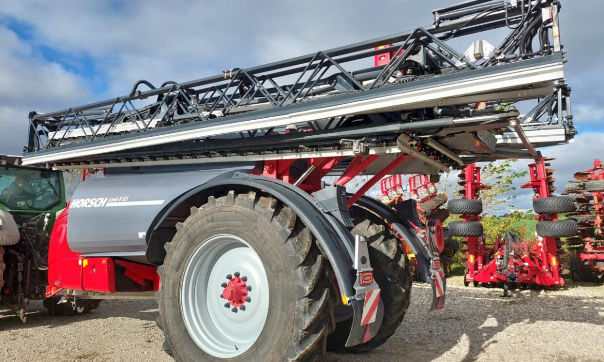 Horsch Leeb 8 GS - 42m - آلة الرش المقطورة: صور 2 Horsch Leeb 8 GS - 42m - آلة الرش المقطورة: صور 2