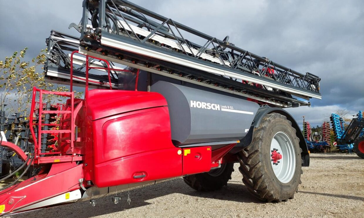 Horsch Leeb 8 GS - 42m - آلة الرش المقطورة: صور 1 Horsch Leeb 8 GS - 42m - آلة الرش المقطورة: صور 1