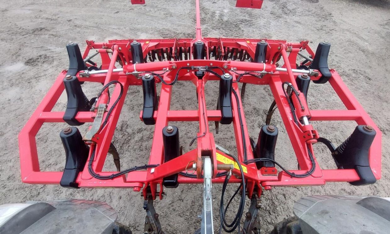 Horsch Terrano 4 FX - الأمشاط الزراعية: صور 1 Horsch Terrano 4 FX - الأمشاط الزراعية: صور 1