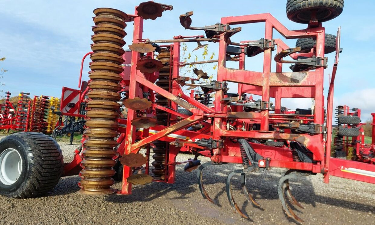 Horsch Terrano 6 FX med DouDrill - الأمشاط الزراعية: صور 4 Horsch Terrano 6 FX med DouDrill - الأمشاط الزراعية: صور 4