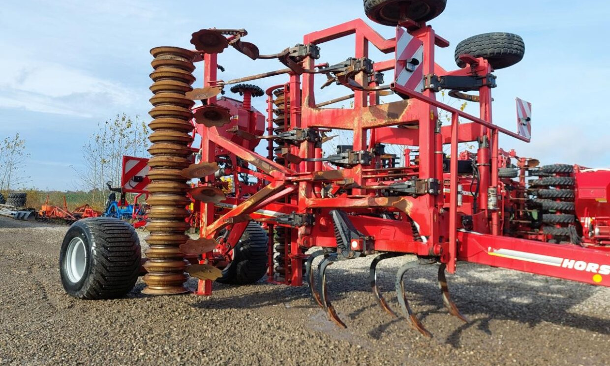 Horsch Terrano 6 FX med DouDrill - الأمشاط الزراعية: صور 3 Horsch Terrano 6 FX med DouDrill - الأمشاط الزراعية: صور 3