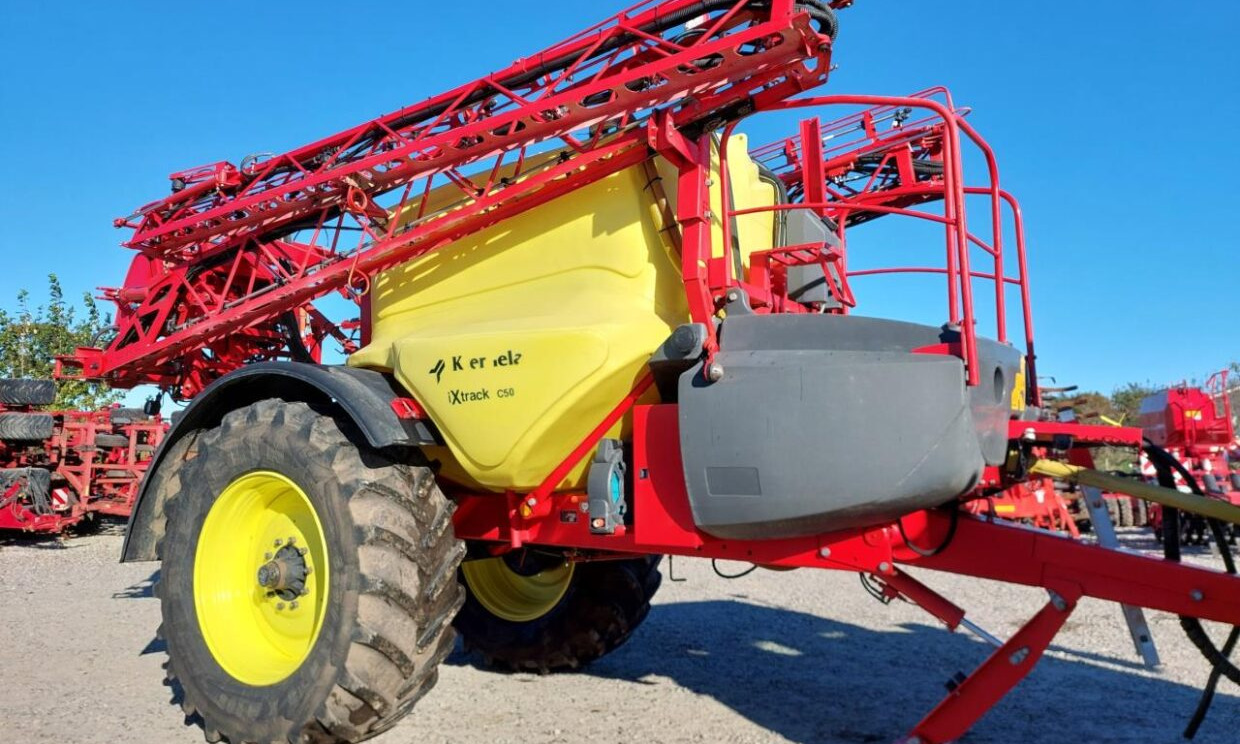 Kverneland Ixtrack C50 - 30 m - آلة الرش المقطورة: صور 4 Kverneland Ixtrack C50 - 30 m - آلة الرش المقطورة: صور 4