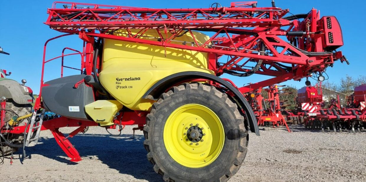 Kverneland Ixtrack C50 - 30 m - آلة الرش المقطورة: صور 1 Kverneland Ixtrack C50 - 30 m - آلة الرش المقطورة: صور 1