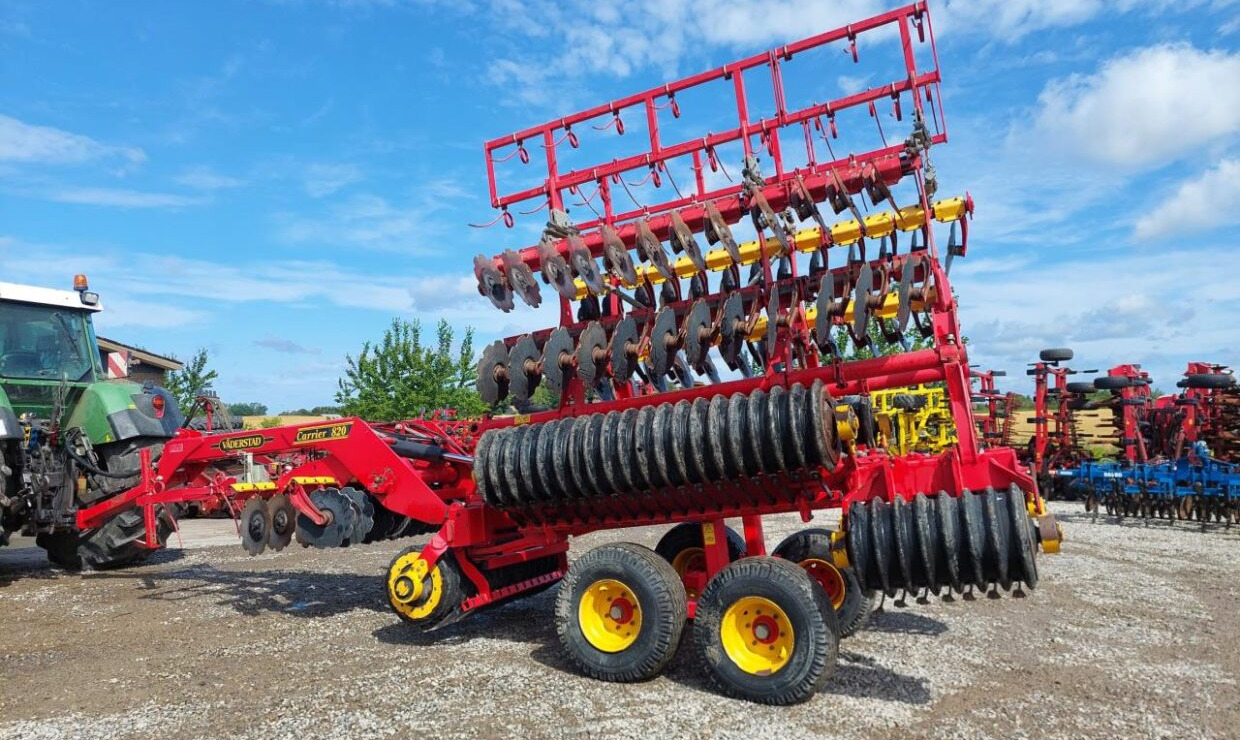 Väderstad Carrier 820 tallerkenharve - قرص مسلفة: صور 4 Väderstad Carrier 820 tallerkenharve - قرص مسلفة: صور 4