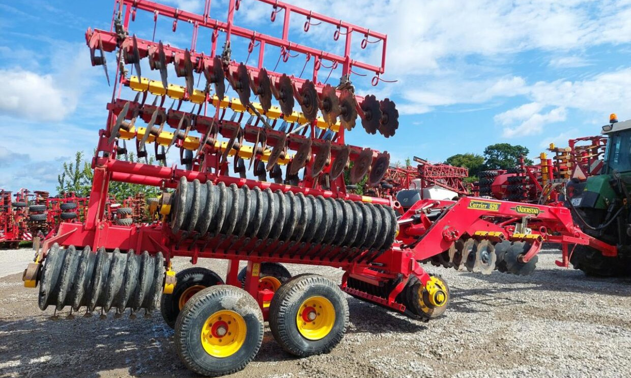 Väderstad Carrier 820 tallerkenharve - قرص مسلفة: صور 3 Väderstad Carrier 820 tallerkenharve - قرص مسلفة: صور 3