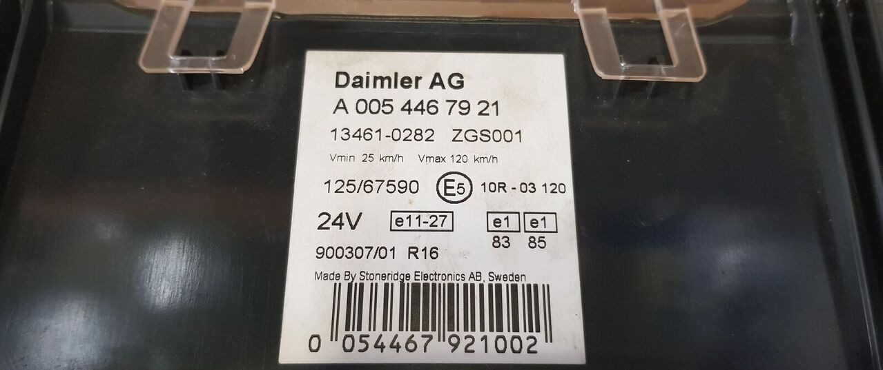 Mercedes-Benz AXOR EURO 5 - لوحة القيادة - شاحنة: صور 2 Mercedes-Benz AXOR EURO 5 - لوحة القيادة - شاحنة: صور 2