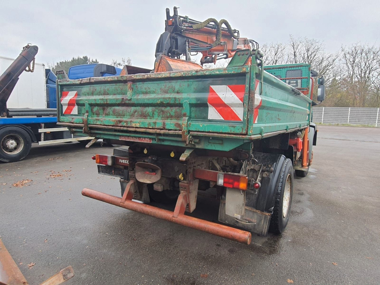 Iveco ML140E18 Dreiseitenkipper 4x4 mit Kran+Greifere - قلابات: صور 4 Iveco ML140E18 Dreiseitenkipper 4x4 mit Kran+Greifere - قلابات: صور 4