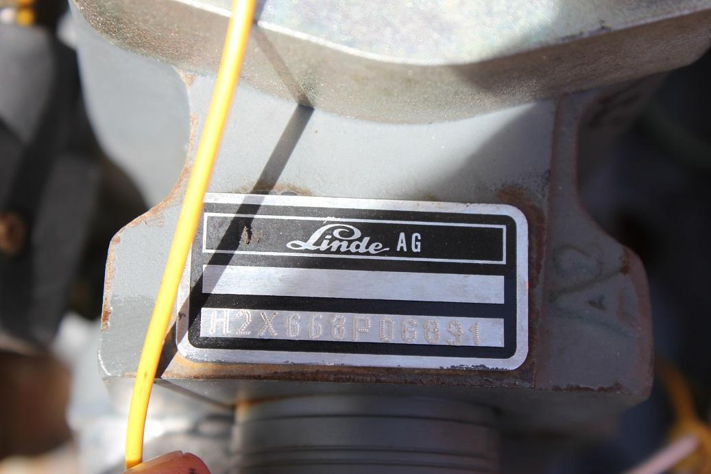 Atlas 1905 M - صمام هيدروليكي - آلات البناء: صور 4 Atlas 1905 M - صمام هيدروليكي - آلات البناء: صور 4