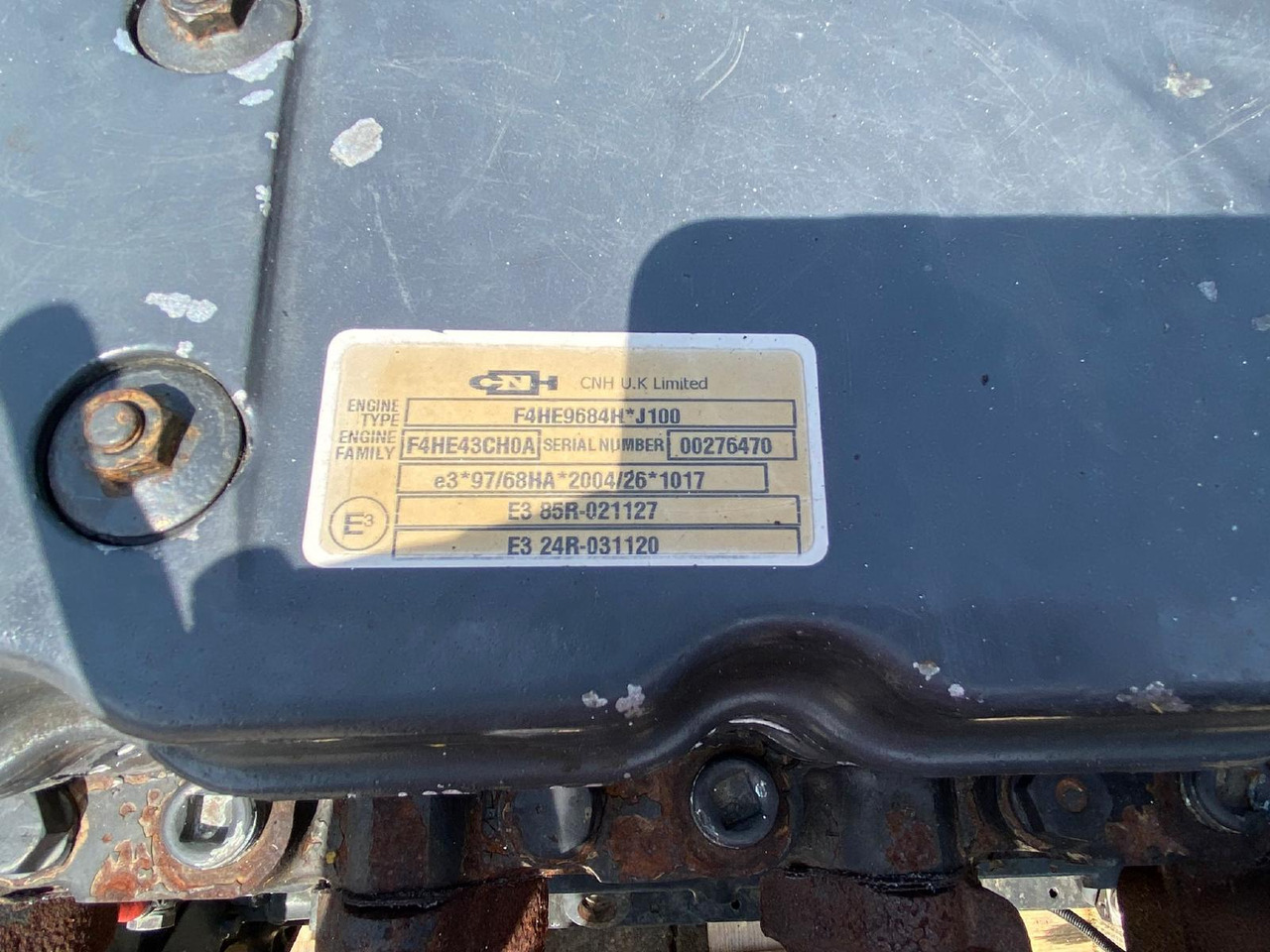 CNH F4HE9684H aus New Holland E 305 - المحرك - آلات البناء: صور 4 CNH F4HE9684H aus New Holland E 305 - المحرك - آلات البناء: صور 4