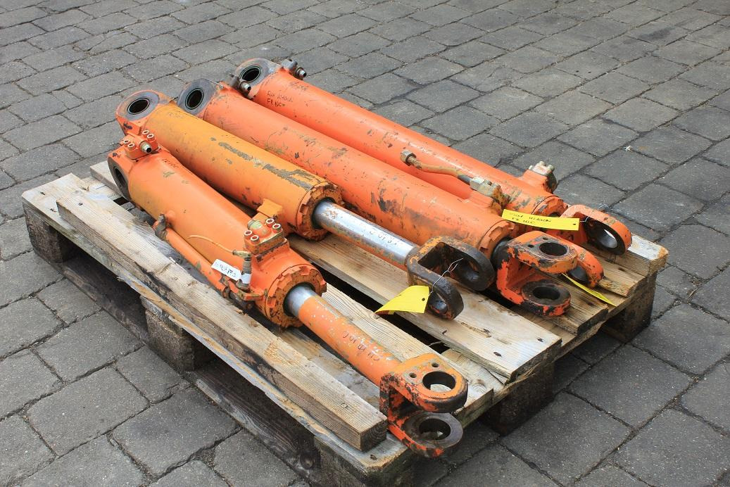 Fiat-Allis FR 10 - الاسطوانة الهيدروليكية - آلات البناء: صور 5 Fiat-Allis FR 10 - الاسطوانة الهيدروليكية - آلات البناء: صور 5