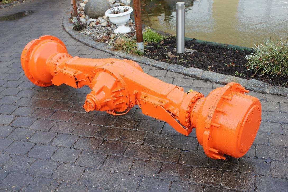 Fiat-Hitachi FR 130-2 - المحور و قطع الغيار - آلات البناء: صور 3 Fiat-Hitachi FR 130-2 - المحور و قطع الغيار - آلات البناء: صور 3