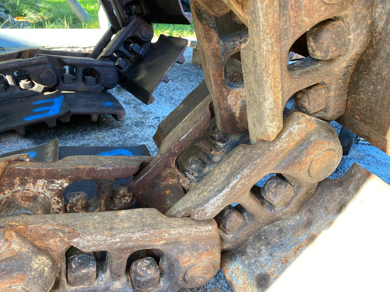 Fiat-Kobelco E215 - مسارات للحفارات - آلات البناء: صور 5 Fiat-Kobelco E215 - مسارات للحفارات - آلات البناء: صور 5