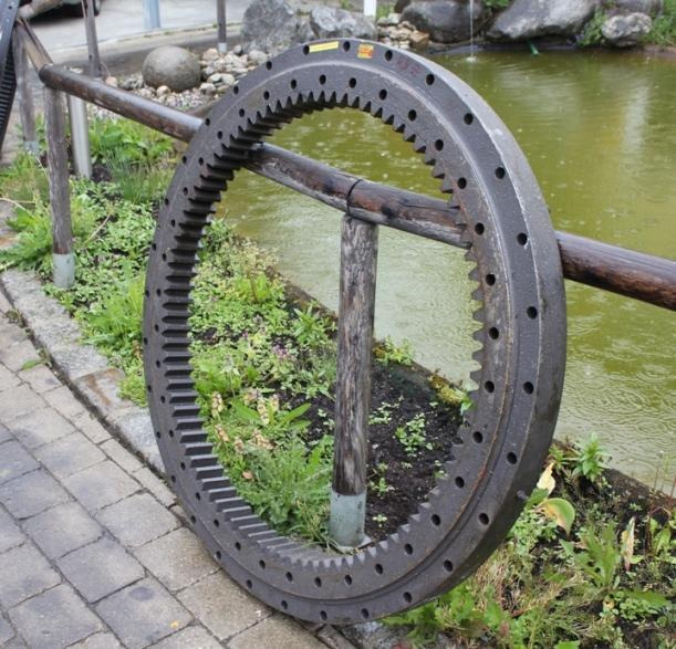 Furukawa 635 - حلقة الدوران - آلات البناء: صور 5 Furukawa 635 - حلقة الدوران - آلات البناء: صور 5