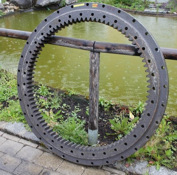 Furukawa 635 - حلقة الدوران - آلات البناء: صور 4 Furukawa 635 - حلقة الدوران - آلات البناء: صور 4