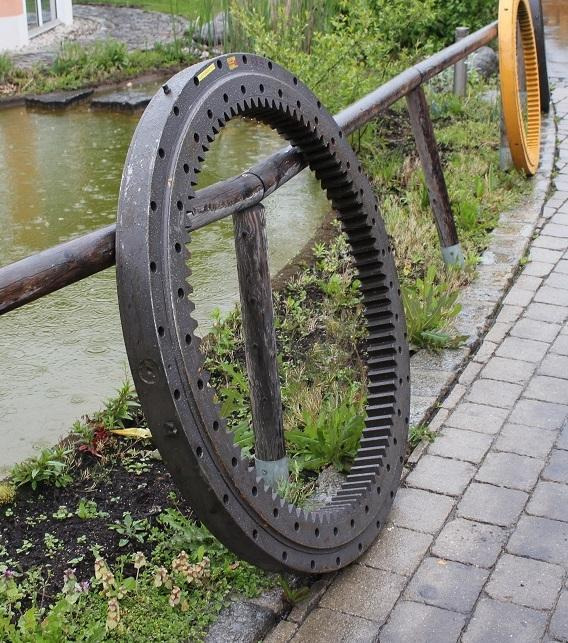 Furukawa 635 - حلقة الدوران - آلات البناء: صور 1 Furukawa 635 - حلقة الدوران - آلات البناء: صور 1