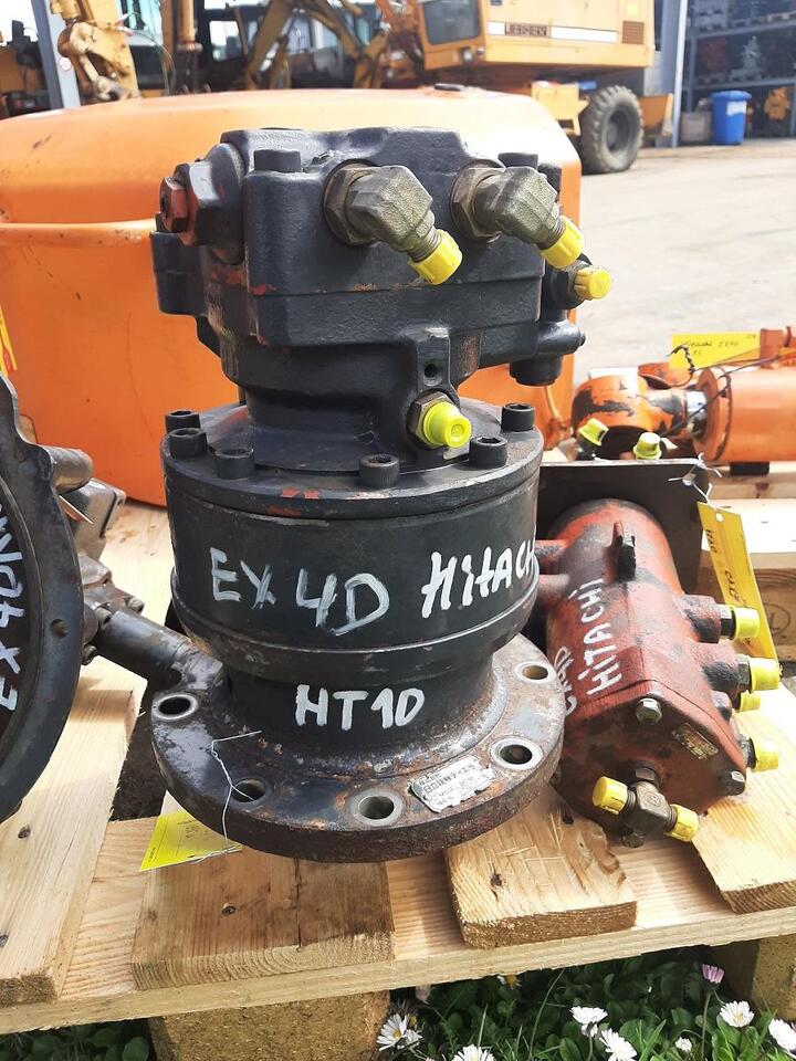 Hitachi EX 40 - محرك سوينغ - آلات البناء: صور 4 Hitachi EX 40 - محرك سوينغ - آلات البناء: صور 4