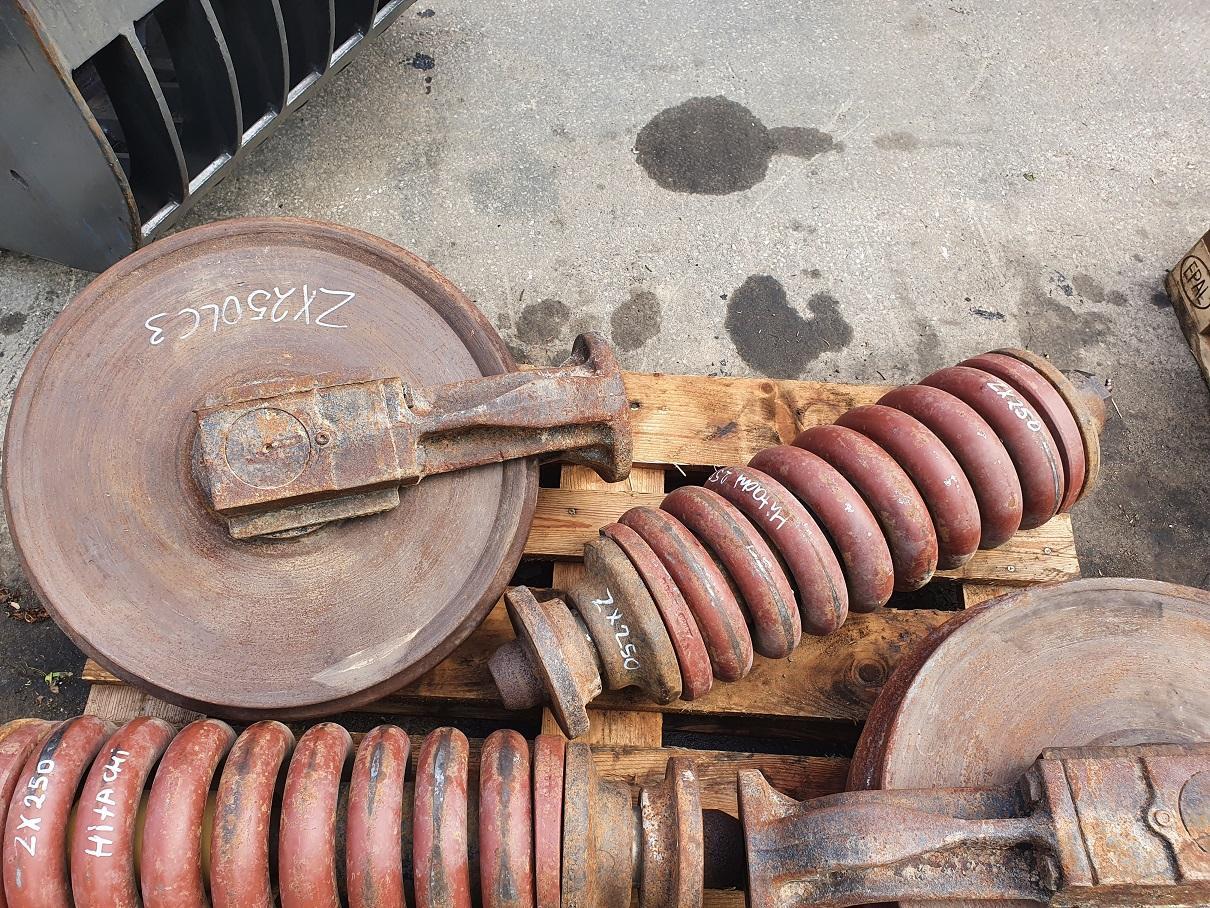 Hitachi ZX 250 LC N 3 - أجزاء الهيكل السفلي - حفارات زحافة: صور 3 Hitachi ZX 250 LC N 3 - أجزاء الهيكل السفلي - حفارات زحافة: صور 3