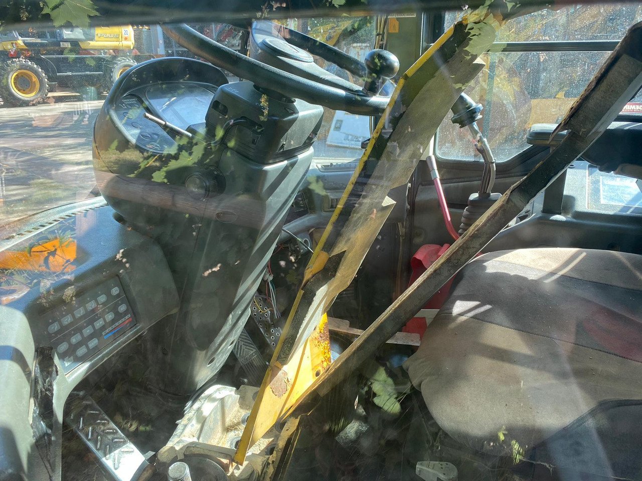 Komatsu WA 380 - الكبائن - آلات البناء: صور 4 Komatsu WA 380 - الكبائن - آلات البناء: صور 4