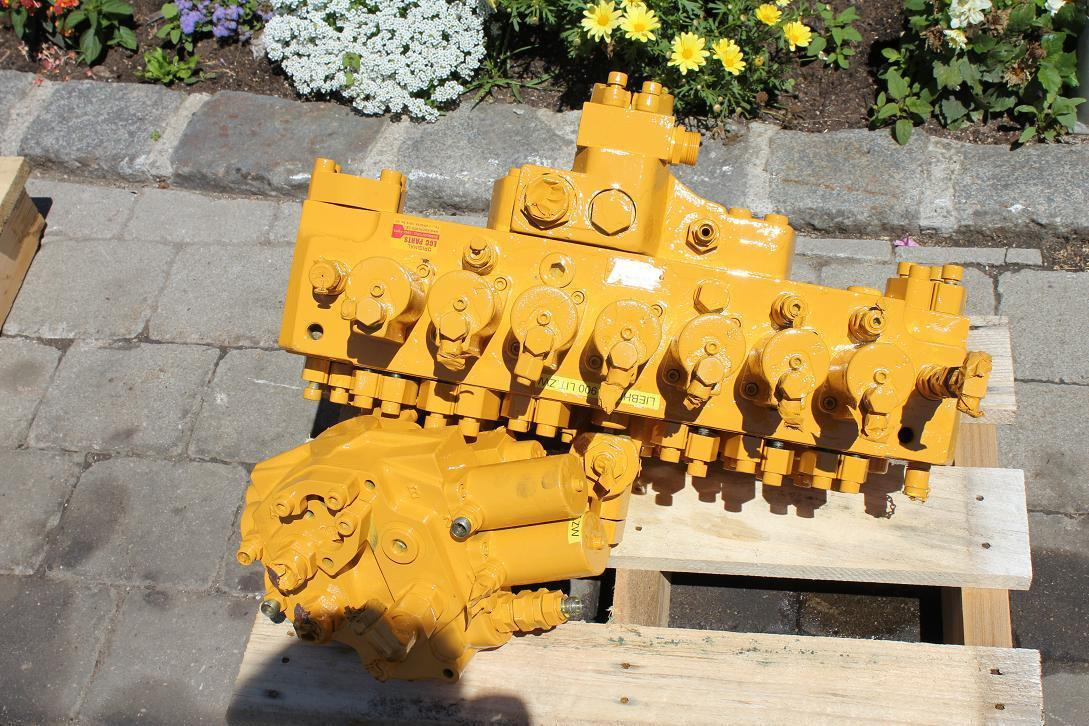 Liebherr 900 Lit. - صمام هيدروليكي - آلات البناء: صور 1 Liebherr 900 Lit. - صمام هيدروليكي - آلات البناء: صور 1