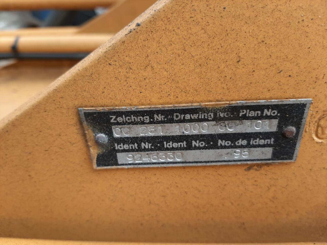 Liebherr A 900 LIT - ذراع الرافعة - حفارة: صور 3 Liebherr A 900 LIT - ذراع الرافعة - حفارة: صور 3