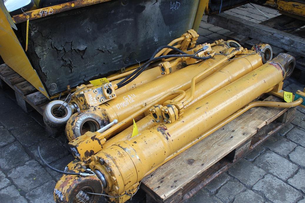 Liebherr A 900 LIT - الاسطوانة الهيدروليكية - آلات البناء: صور 4 Liebherr A 900 LIT - الاسطوانة الهيدروليكية - آلات البناء: صور 4