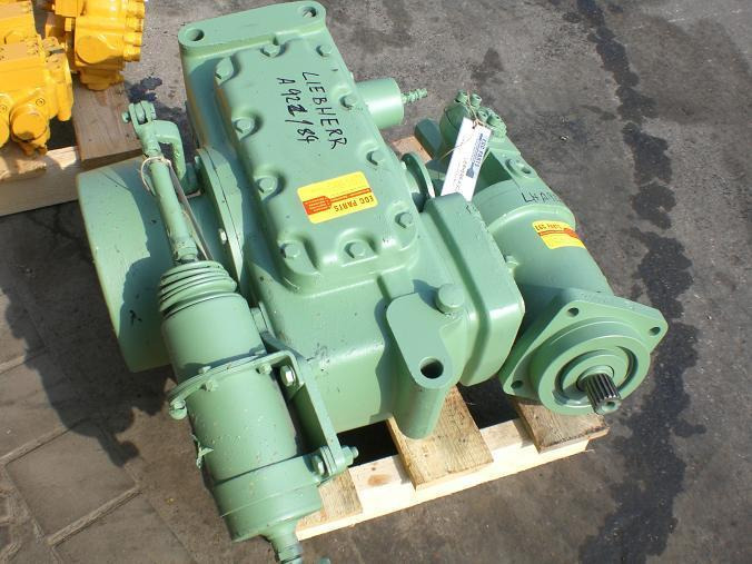 Liebherr A 922 Mobil - نقل الحركة - آلات البناء: صور 4 Liebherr A 922 Mobil - نقل الحركة - آلات البناء: صور 4