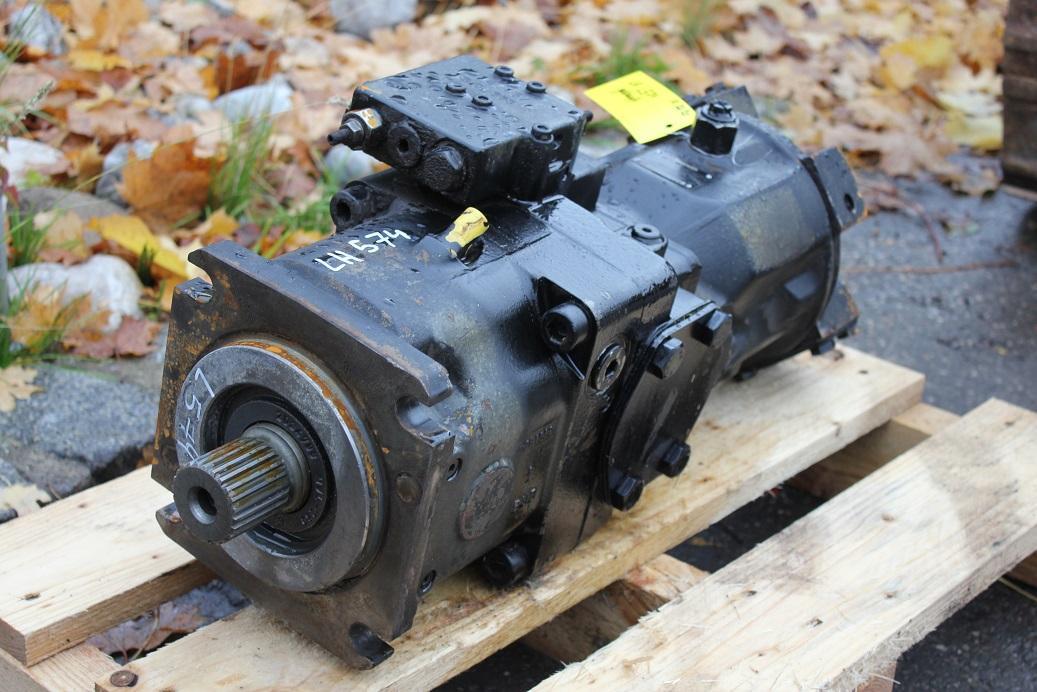 Liebherr L 576 - علم السوائل المتحركة - اللودر بعجل: صور 1 Liebherr L 576 - علم السوائل المتحركة - اللودر بعجل: صور 1