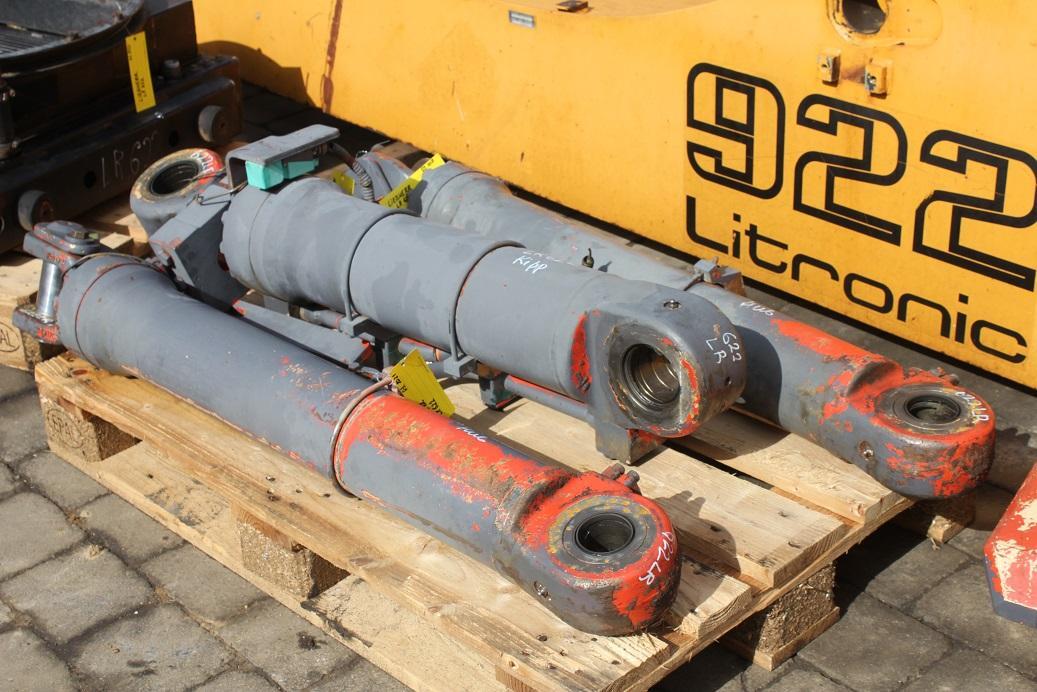 Liebherr LR 622 - الاسطوانة الهيدروليكية - آلات البناء: صور 4 Liebherr LR 622 - الاسطوانة الهيدروليكية - آلات البناء: صور 4