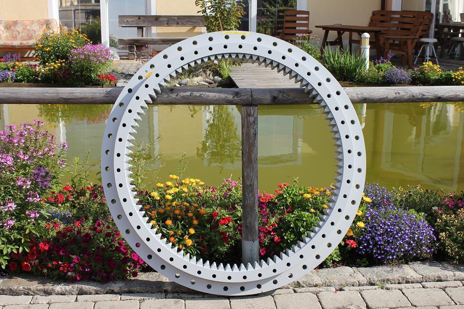 Liebherr R 912 HDSL Lit - حلقة الدوران - آلات البناء: صور 1 Liebherr R 912 HDSL Lit - حلقة الدوران - آلات البناء: صور 1