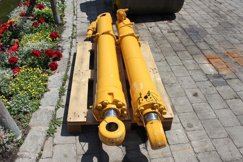 Liebherr R 934 LIT - الاسطوانة الهيدروليكية - آلات البناء: صور 3 Liebherr R 934 LIT - الاسطوانة الهيدروليكية - آلات البناء: صور 3