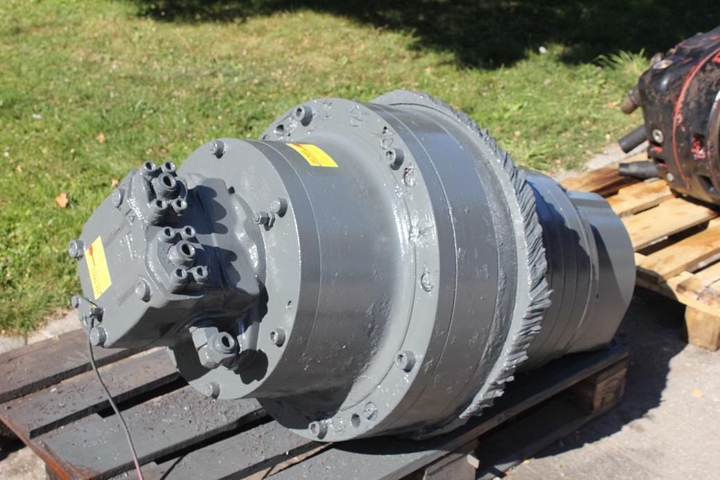 Liebherr aus R 984 - محرك سوينغ - آلات البناء: صور 4 Liebherr aus R 984 - محرك سوينغ - آلات البناء: صور 4