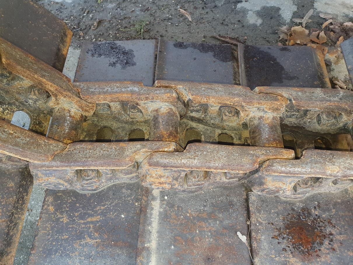 O&K Kobelco SK 210 - مسارات للحفارات - آلات البناء: صور 5 O&K Kobelco SK 210 - مسارات للحفارات - آلات البناء: صور 5