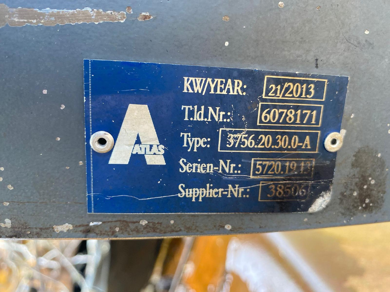 Terex TC 240 LC - حلقة الدوران - آلات البناء: صور 4 Terex TC 240 LC - حلقة الدوران - آلات البناء: صور 4