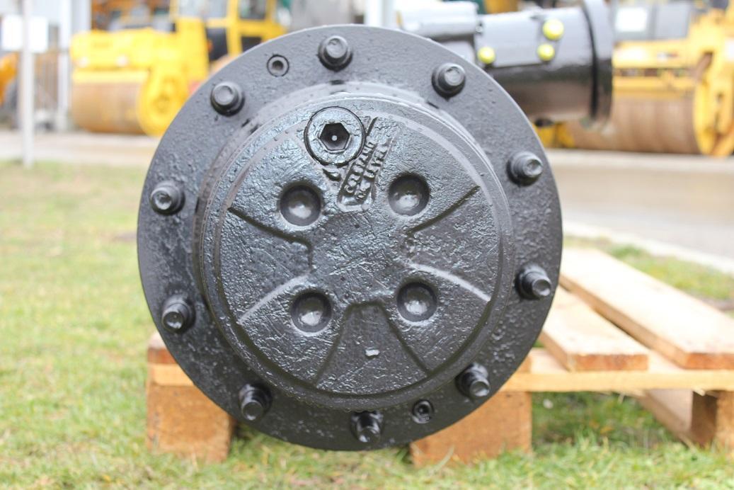 ZF AP B 355 - المحور و قطع الغيار - آلات البناء: صور 4 ZF AP B 355 - المحور و قطع الغيار - آلات البناء: صور 4