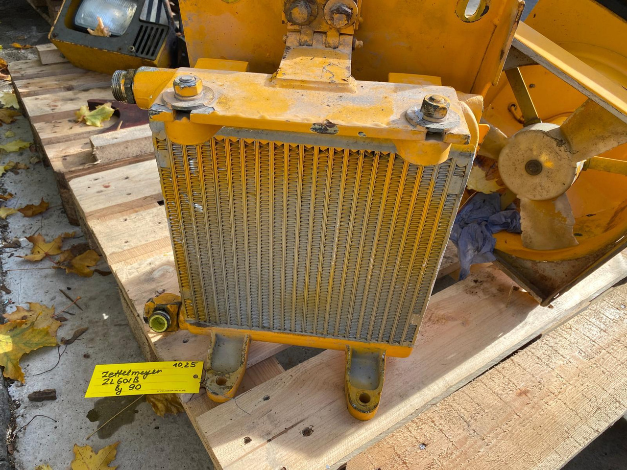 Zettelmeyer ZL 401, ZL 601 - نظام التبريد - آلات البناء: صور 1 Zettelmeyer ZL 401, ZL 601 - نظام التبريد - آلات البناء: صور 1