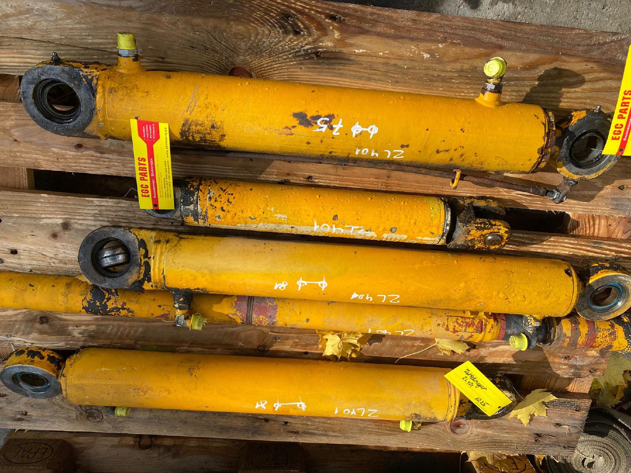 Zettelmeyer ZL401, ZL601B - الاسطوانة الهيدروليكية - آلات البناء: صور 2 Zettelmeyer ZL401, ZL601B - الاسطوانة الهيدروليكية - آلات البناء: صور 2