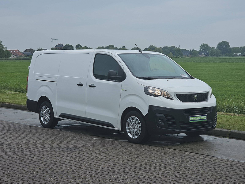 Peugeot Expert 2.0 BLUEHDI 120 LONG - فان المدمجة: صور 4 Peugeot Expert 2.0 BLUEHDI 120 LONG - فان المدمجة: صور 4