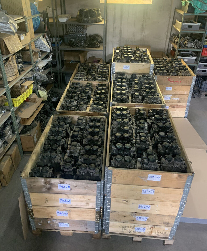 Knorr-Bremse TEBS ES2060 K019312 Knorr-Bremse - صمام الفرامل - مقطورة: صور 5 Knorr-Bremse TEBS ES2060 K019312 Knorr-Bremse - صمام الفرامل - مقطورة: صور 5