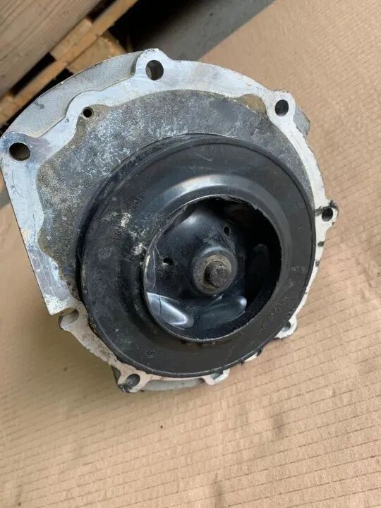 MAN 51065007119 MAN TGS, TGX EURO 6 51065007119 truck - مضخة المبرد - شاحنة: صور 4 MAN 51065007119 MAN TGS, TGX EURO 6 51065007119 truck - مضخة المبرد - شاحنة: صور 4