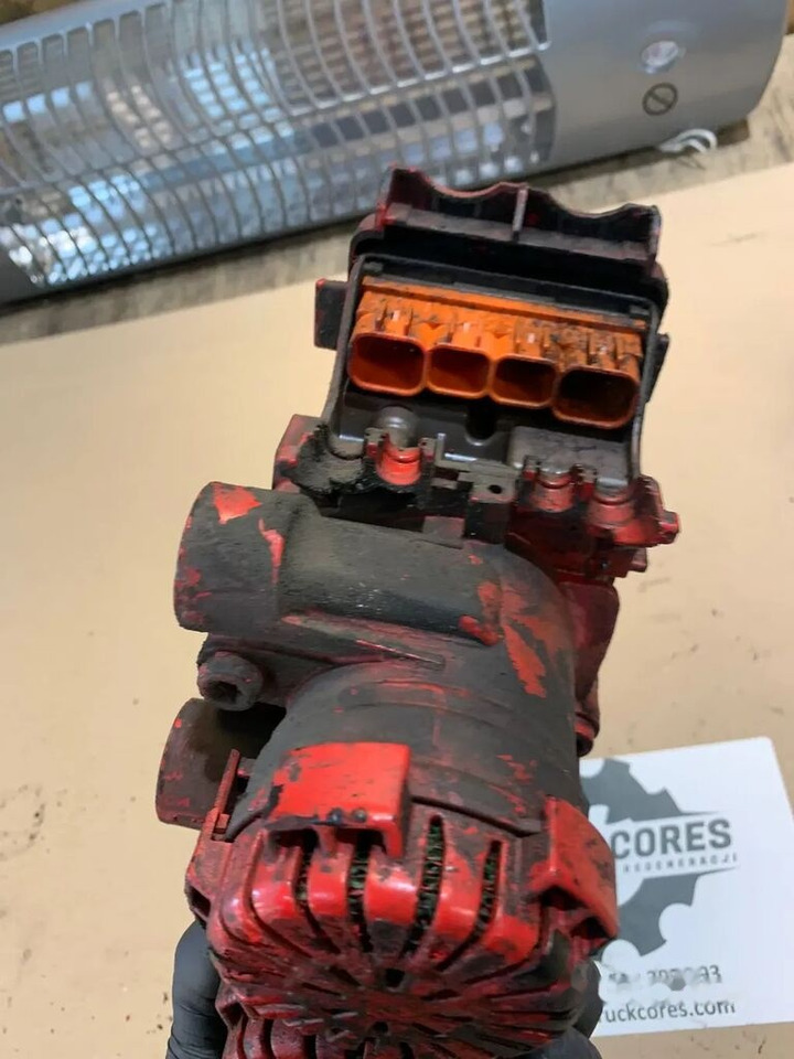 Modulator Podwójny KNORR BREMSE MAN K050210 Zawór EBS K050210 - صمام الفرامل - شاحنة: صور 3 Modulator Podwójny KNORR BREMSE MAN K050210 Zawór EBS K050210 - صمام الفرامل - شاحنة: صور 3