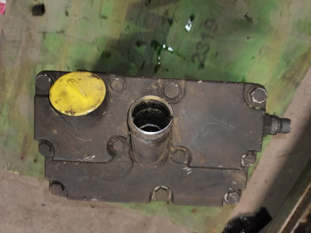 Voith LP490 A0021304215 Mercedes-Benz Actros MP4 - ضاغط - شاحنة: صور 5 Voith LP490 A0021304215 Mercedes-Benz Actros MP4 - ضاغط - شاحنة: صور 5