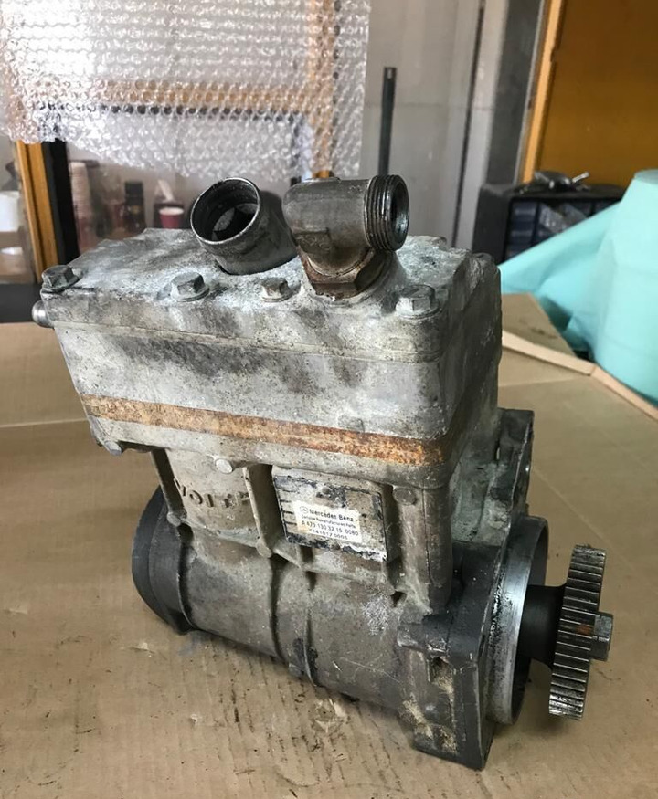 Voith LP490 A4711303215 Mercedes-Benz Actros MP4 Euro 6 A4711303215 Hurt Voith Wabco - ضاغط - شاحنة: صور 3 Voith LP490 A4711303215 Mercedes-Benz Actros MP4 Euro 6 A4711303215 Hurt Voith Wabco - ضاغط - شاحنة: صور 3